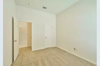 12318 Georgetown Park Court, Houston, TX 77058 - Photo 25