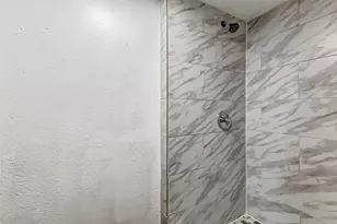 7527 Gulf Freeway Expressway, Houston, TX 77017 - Photo 17