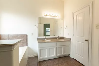 23611 Starbridge Lake Lane, Richmond, TX 77407 - Photo 15