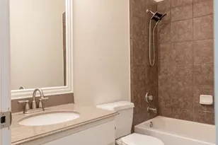 23611 Starbridge Lake Ln, Richmond, TX 77407 - Photo 13
