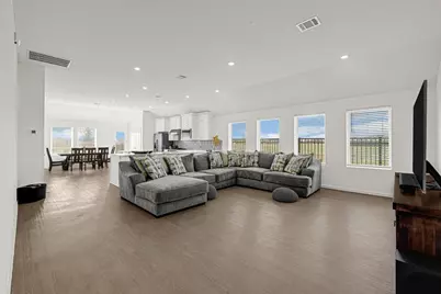 27711 Seascape Village Drive, Katy, TX 77493 - Photo 7