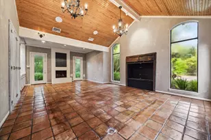 11640 Greenbay St, Bunker Hill Village, TX 77024 - Photo 23