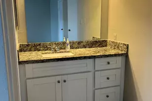 7200 T C Jester Blvd, Houston, TX 77088 - Photo 7