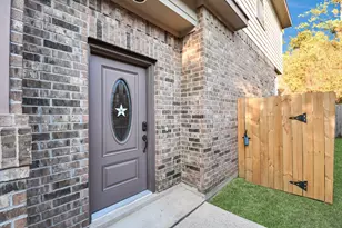 25122 Alina Ln, Spring, TX 77386 - Photo 3