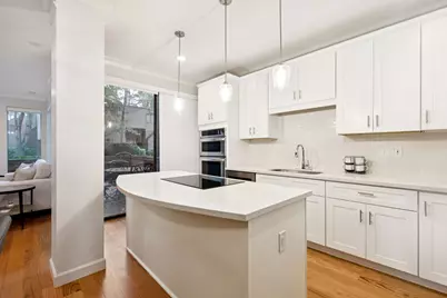 172 Litchfield Lane, Houston, TX 77024 - Photo 3