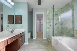 2818 Woodcreek Meadows Ln, Houston, TX 77073 - Photo 9