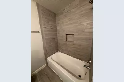 3242 Dalmatian Drive, Houston, TX 77045 - Photo 9