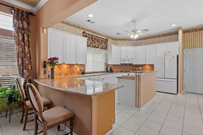 13615 Mansfield Point Lane, Houston, TX 77070 - Photo 11