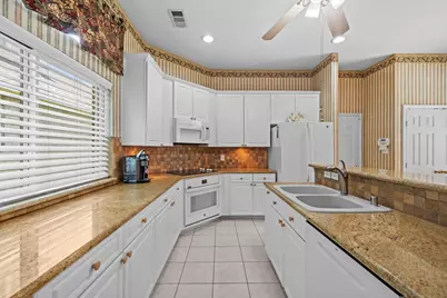 13615 Mansfield Point Lane, Houston, TX 77070 - Photo 9