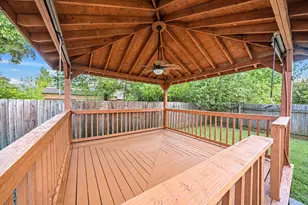 8421 Lawler St, Houston, TX 77051 - Photo 35