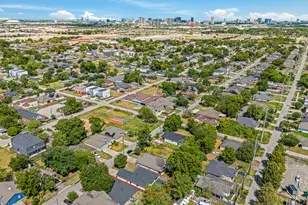 8421 Lawler St, Houston, TX 77051 - Photo 39