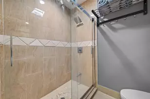 1803 Grand Valley Dr, Houston, TX 77090 - Photo 39