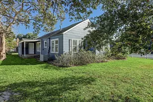 408 N Hunt, Bellville, TX 77418 - Photo 7