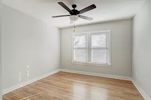 408 N Hunt, Bellville, TX 77418 - Photo 5