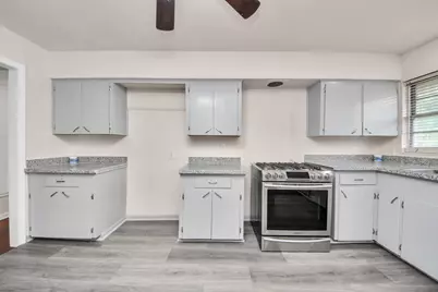 2703 Knotty Oaks Trail, Houston, TX 77045 - Photo 17