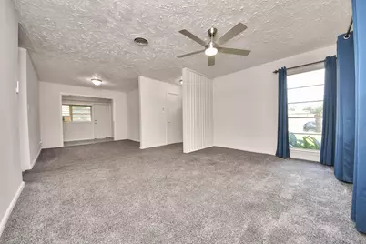 2703 Knotty Oaks Trail, Houston, TX 77045 - Photo 9