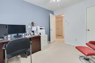 6815 Seinfeld Ct, Houston, TX 77069 - Photo 37