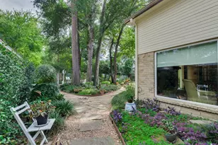 6815 Seinfeld Ct, Houston, TX 77069 - Photo 45