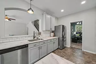 31535 Crestwood Park, Conroe, TX 77385 - Photo 5