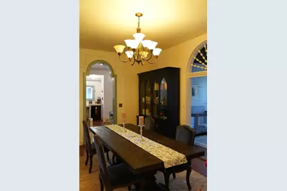 409 E Morgan Avenue, Cuero, TX 77954 - Photo 15