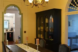 409 E Morgan Ave, Cuero, TX 77954 - Photo 9