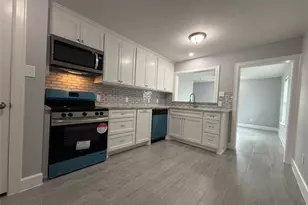 1146 Majestic St, Houston, TX 77020 - Photo 3