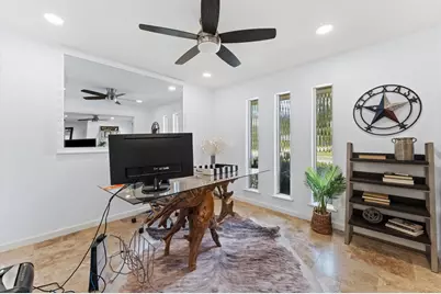 5511 Queensloch Drive, Houston, TX 77096 - Photo 11