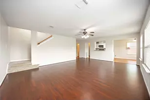 7907 Beech Park Ln, Houston, TX 77083 - Photo 5