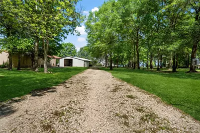 101 Oak Arbor Lane, Coldspring, TX 77331 - Photo 9