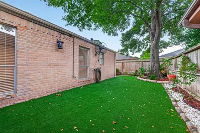 14222 Stokesmount Drive, Houston, TX 77077 - Photo 43