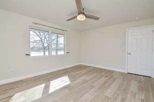 414 Lakeview Dr, Sugar Land, TX 77498 - Photo 19