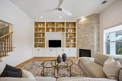 1729 Chippendale Road, Houston, TX 77018 - Photo 5