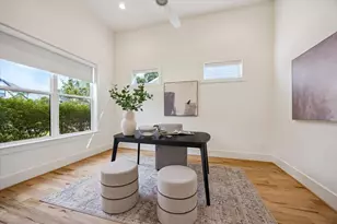 1729 Chippendale Rd, Houston, TX 77018 - Photo 9
