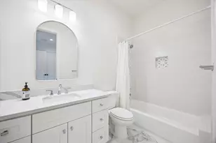 1729 Chippendale Rd, Houston, TX 77018 - Photo 33