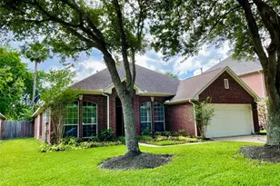 608 Biscayne Bend Ln, League City, TX 77573 - Photo 3