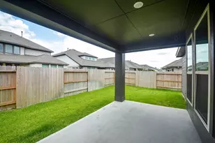 1052 Shl Crk Trl, Conroe, TX 77304 - Photo 31