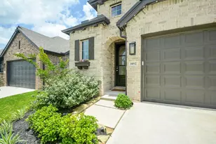 1052 Shl Crk Trl, Conroe, TX 77304 - Photo 3