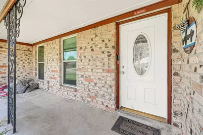 5225 Creekview Drive, La Porte, TX 77571 - Photo 3