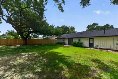 10407 Winding Trail Road, La Porte, TX 77571 - Photo 33