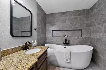 10407 Winding Trail Road, La Porte, TX 77571 - Photo 27