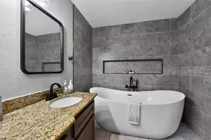 10407 Winding Trail Rd, La Porte, TX 77571 - Photo 27