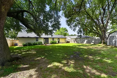 10407 Winding Trail Road, La Porte, TX 77571 - Photo 35