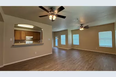 5127 Prosperity Circle, Houston, TX 77018 - Photo 5
