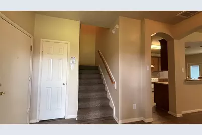 5127 Prosperity Circle, Houston, TX 77018 - Photo 3