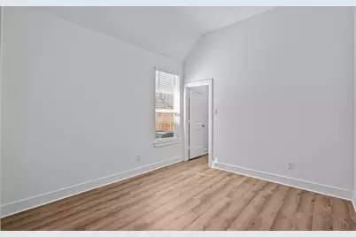 8546 Pier Cove Drive, Cypress, TX 77433 - Photo 25