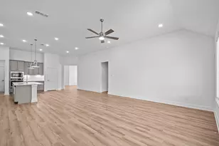 8546 Pier Cove Dr, Cypress, TX 77433 - Photo 23