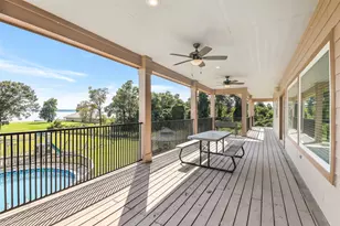 264 Falcon Point, Onalaska, TX 77360 - Photo 17