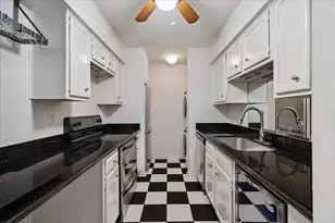 1601 S Shepherd Dr, Houston, TX 77019 - Photo 7