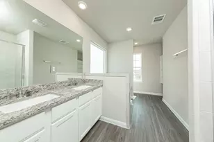 2525 Hawks Eye Dr, Conroe, TX 77340 - Photo 15