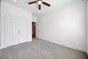 205 E 43rd St, Houston, TX 77018 - Photo 25
